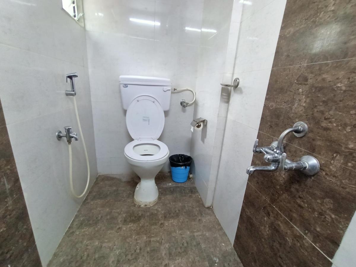 Kalpataru Hometel Bombay Exterior foto