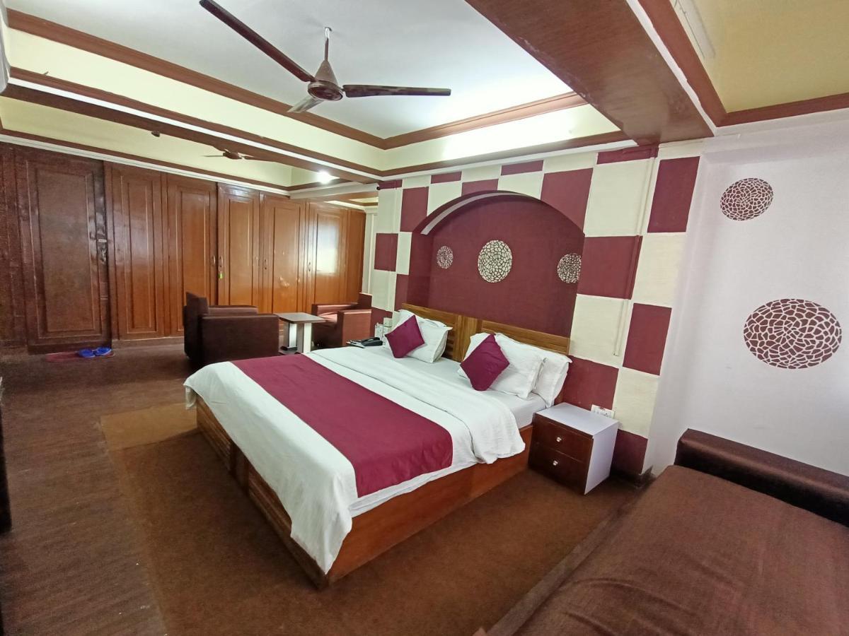 Kalpataru Hometel Bombay Exterior foto